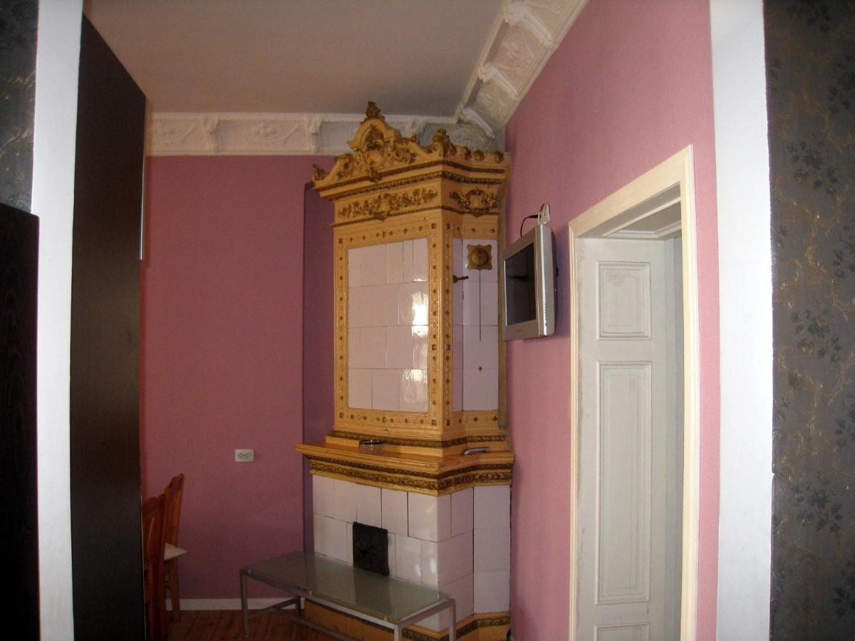 Julia Lacplesa Apartments Riga Room photo